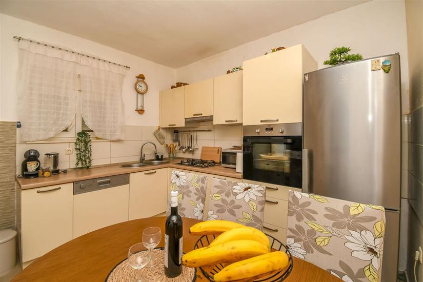 Apartment A1, for 6 persons