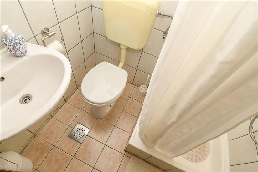 Apartment A1, for 3 persons