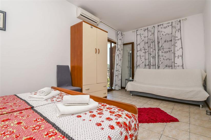 Apartment A1, for 3 persons