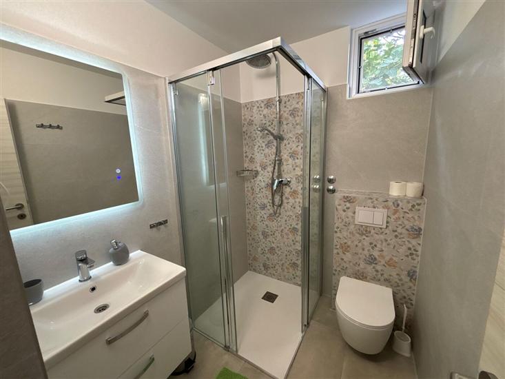 Apartment A1, for 8 persons