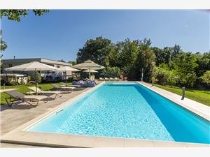 Villa Cetiri Hrasta Pićan, Remote cottage, Size 180.00 m2, Accommodation with pool