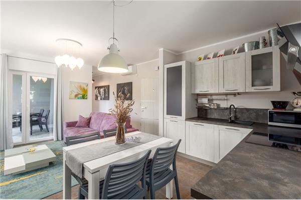 House K1, for 11 persons