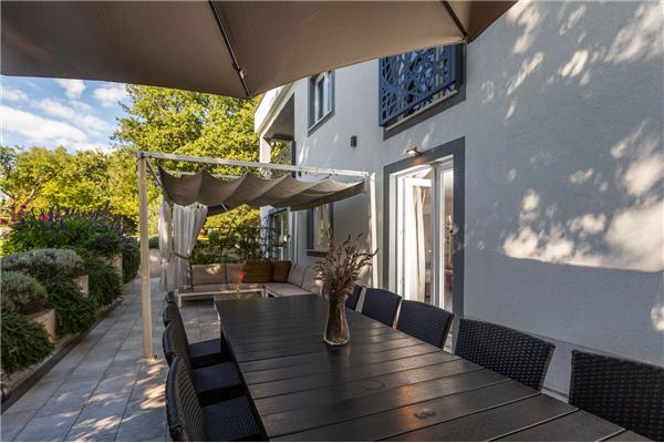 House K1, for 11 persons