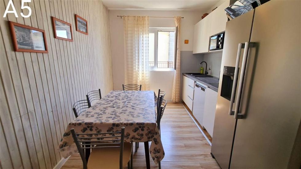 Apartment A5, for 7 persons