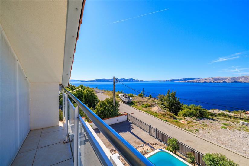 House K1, for 10 persons