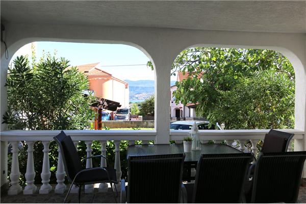 Apartment A1, for 5 persons