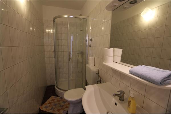 Apartment A2, for 5 persons