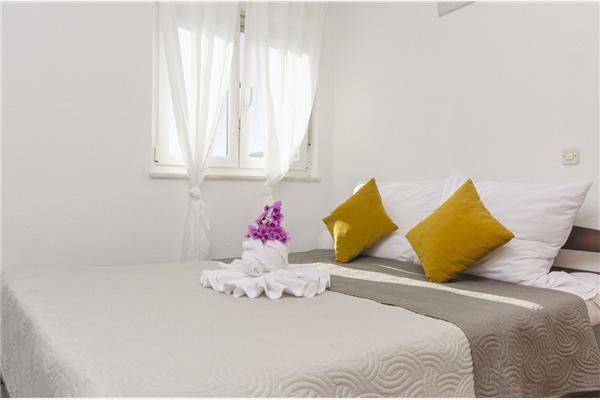 Apartment A2, for 4 persons