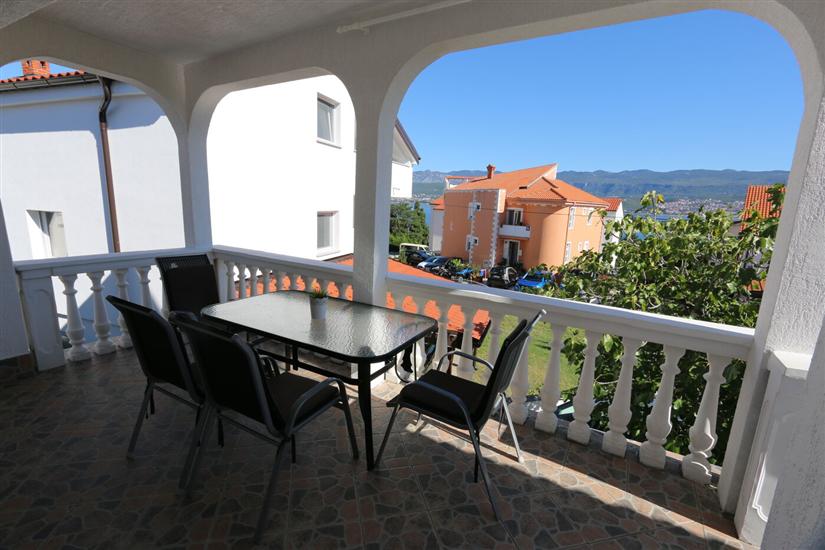 Apartment A2, for 5 persons