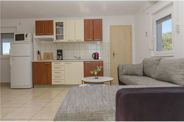 Apartment A4, for 4 persons
