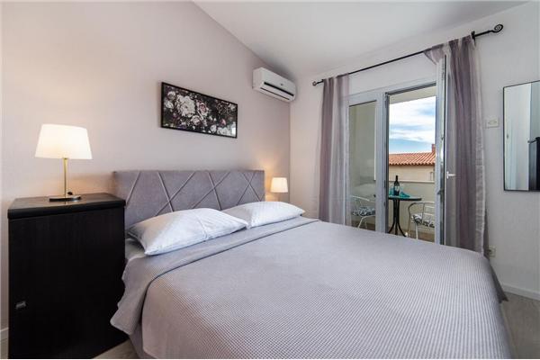 Apartment A5, for 6 persons