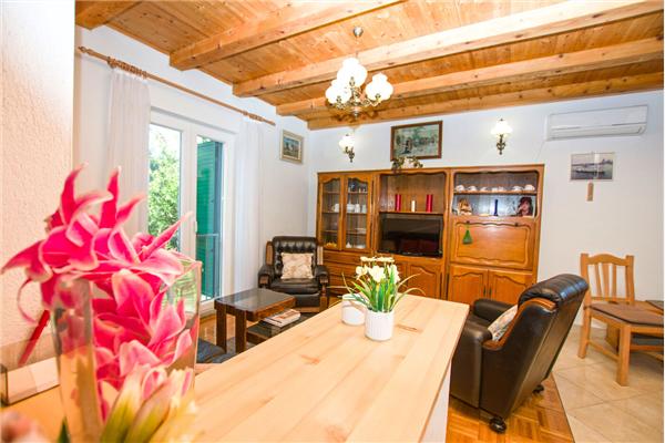 House K1, for 5 persons