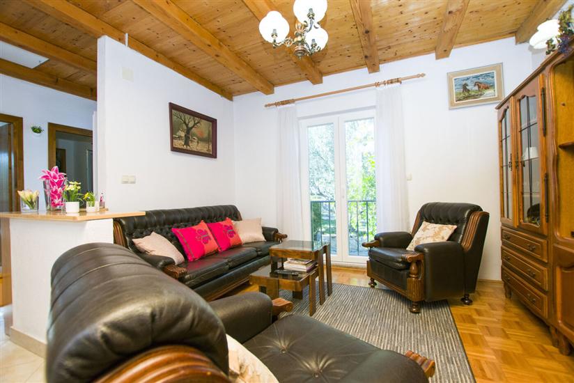 House K1, for 5 persons