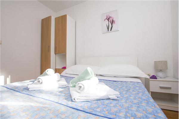 House K1, for 5 persons