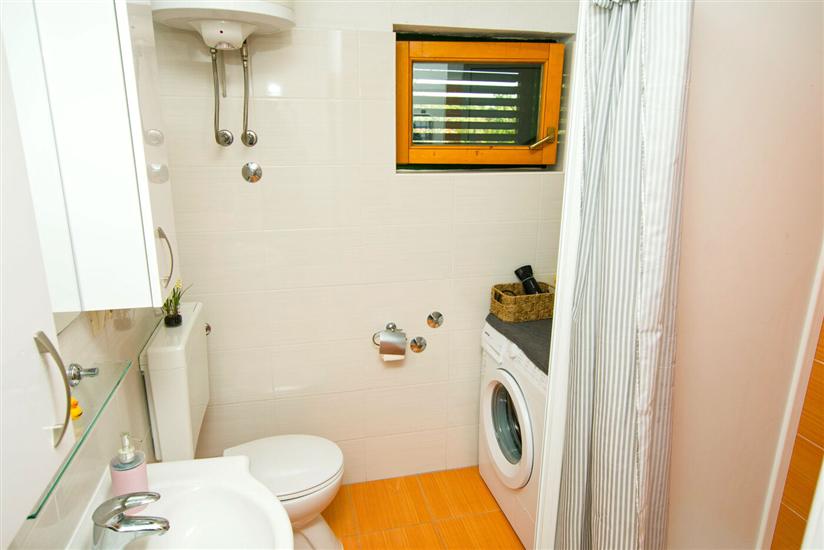 House K1, for 5 persons