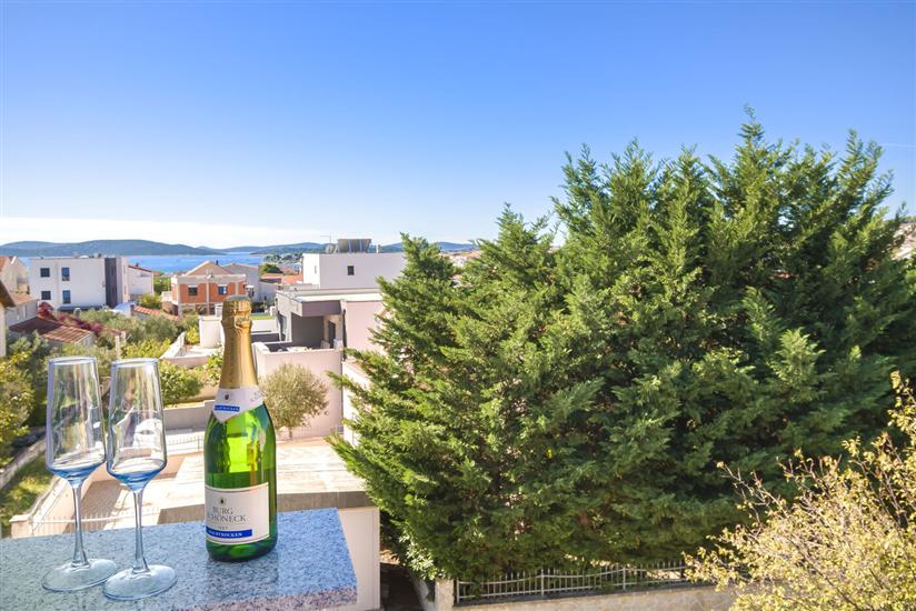 Apartment A2, for 4 persons