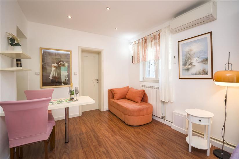 Apartment A4, for 2 persons