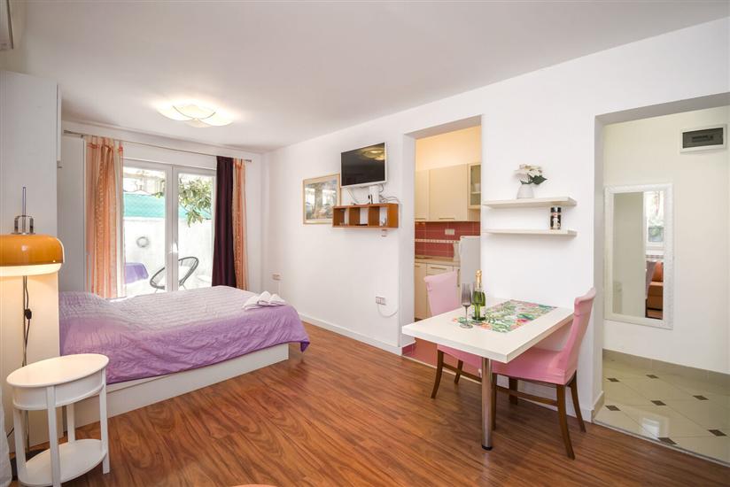 Apartment A4, for 2 persons