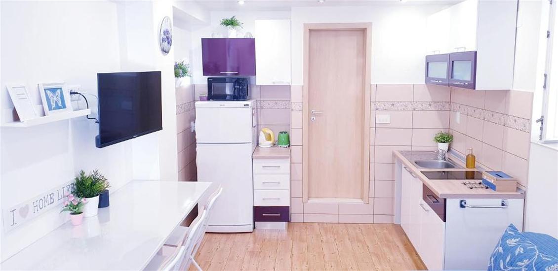 Apartment A1, for 2 persons