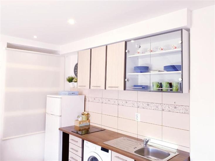 Apartment A2, for 3 persons