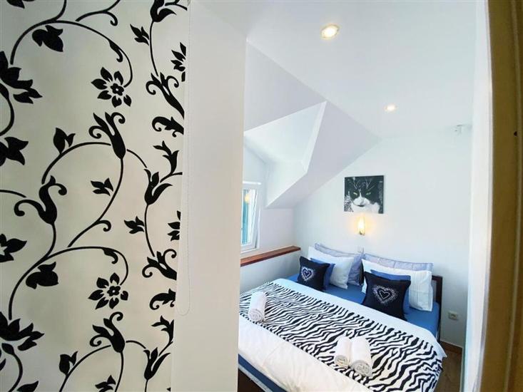 Apartment A2, for 3 persons