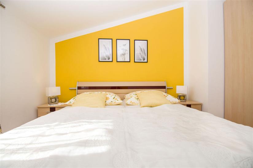 Apartment A4, for 4 persons
