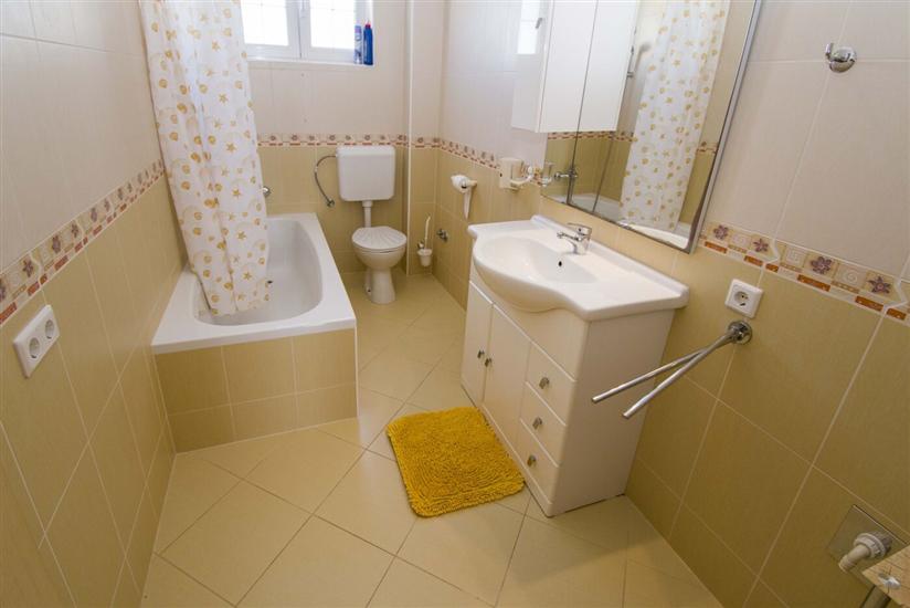 Apartment A3, for 4 persons