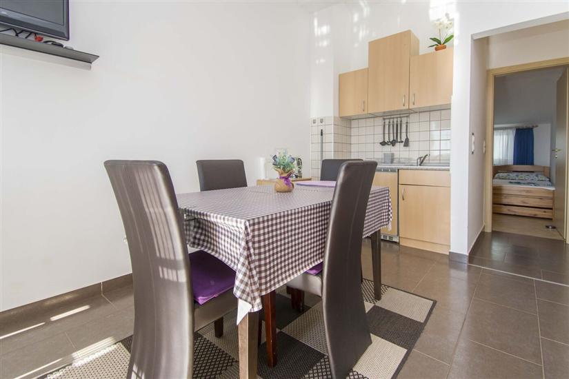 Apartment A2, for 4 persons
