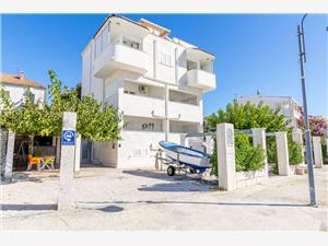 Apartment Sibenik Riviera,BookJerkunicaFrom 100 €