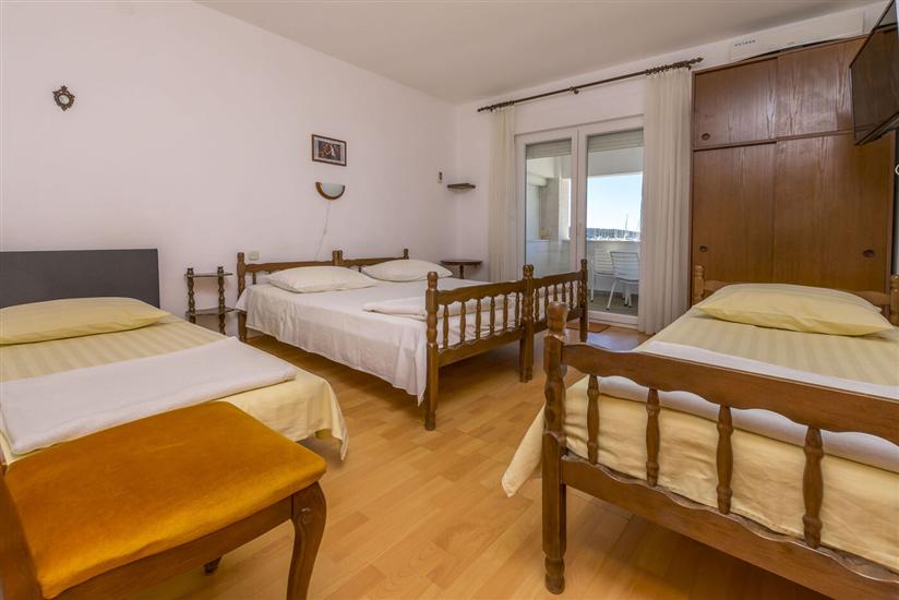 Apartment A2, for 3 persons