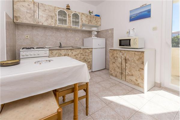 Apartment A2, for 3 persons