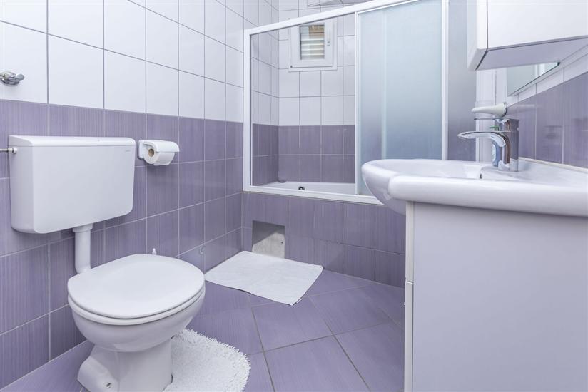 Apartment A4, for 4 persons