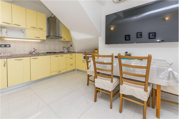 Apartment A4, for 4 persons