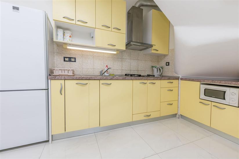 Apartment A4, for 4 persons