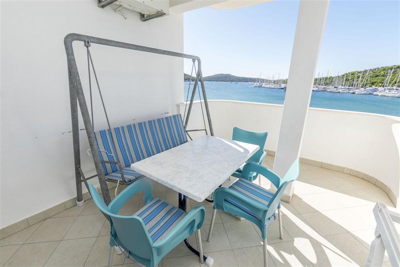 Apartment A5, for 4 persons