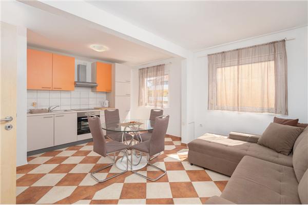 Appartement A4, pour 5 personnes