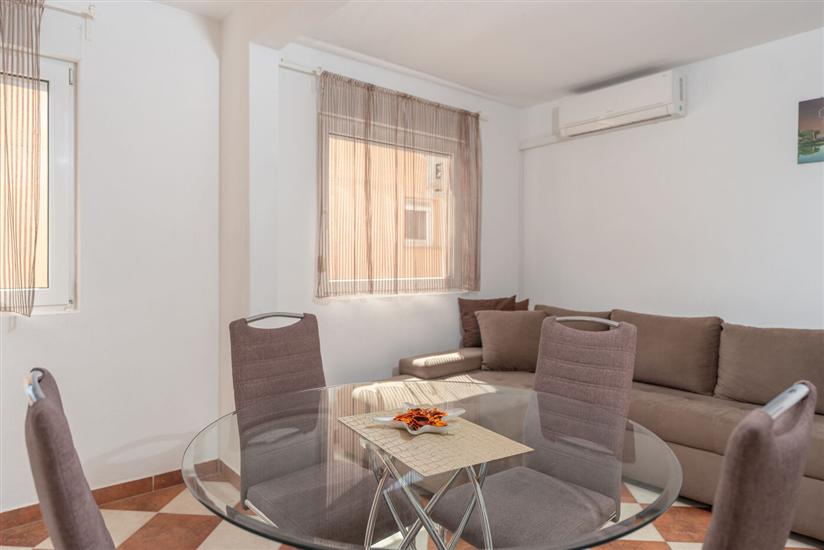 Appartement A4, pour 5 personnes