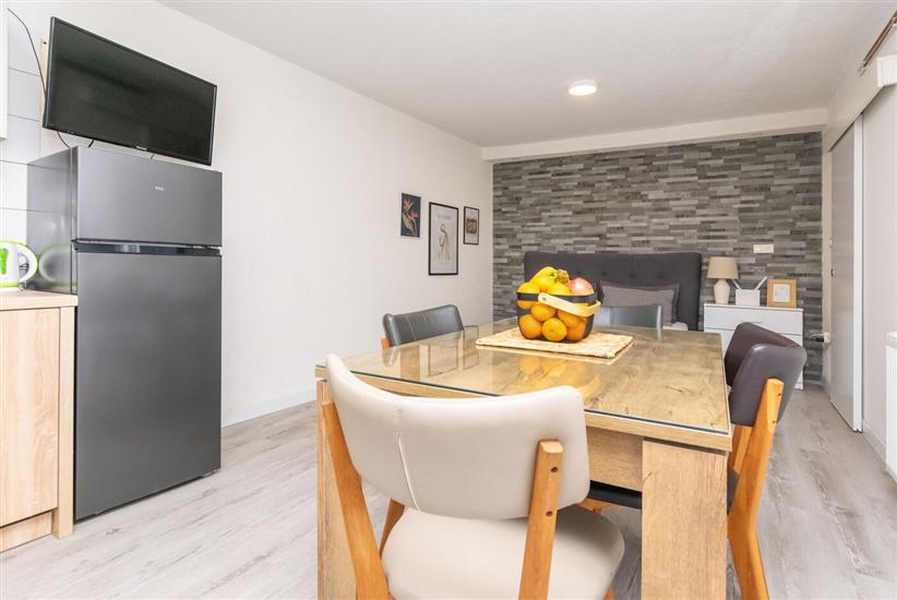 Apartment A1, for 3 persons