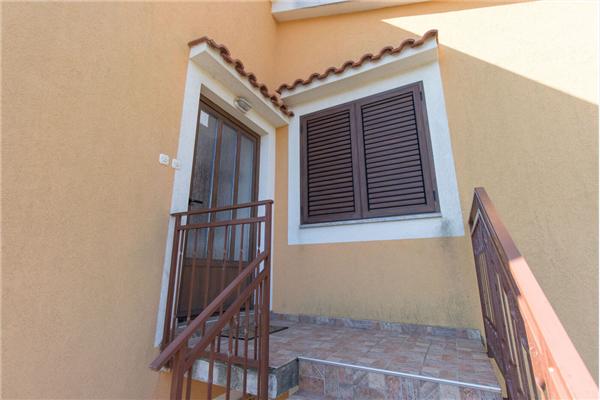 Apartment A3, for 5 persons