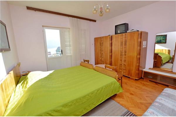 Apartment A3, for 5 persons