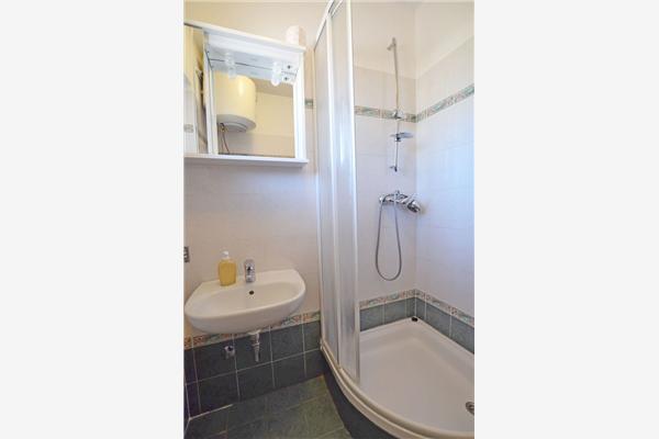 Apartment A3, for 5 persons