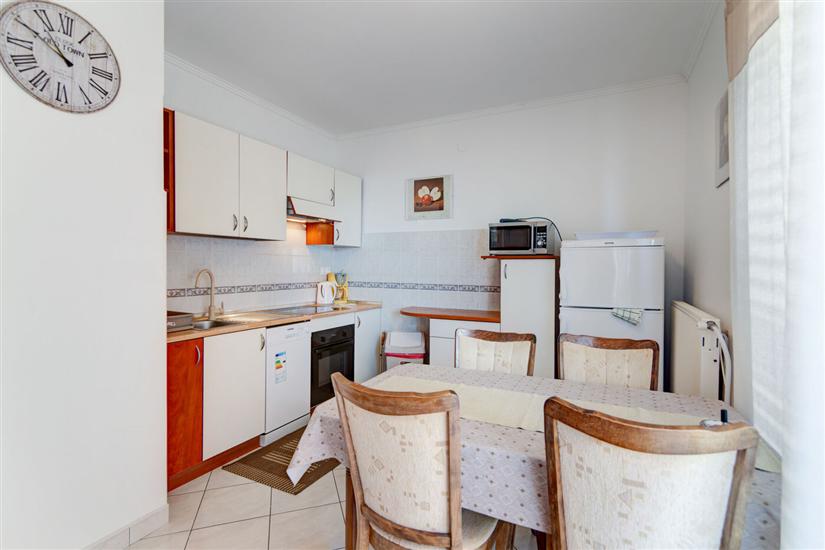 Apartman A2, na 6 osebe