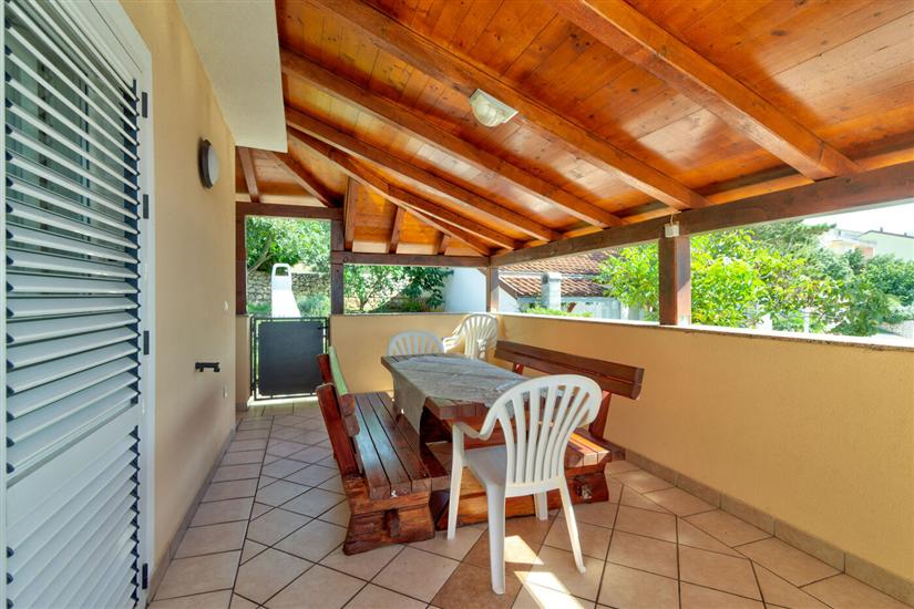 Apartman A2, na 6 osebe