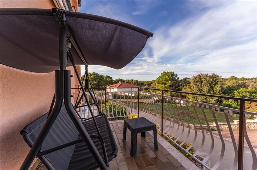 Apartment A2, for 6 persons