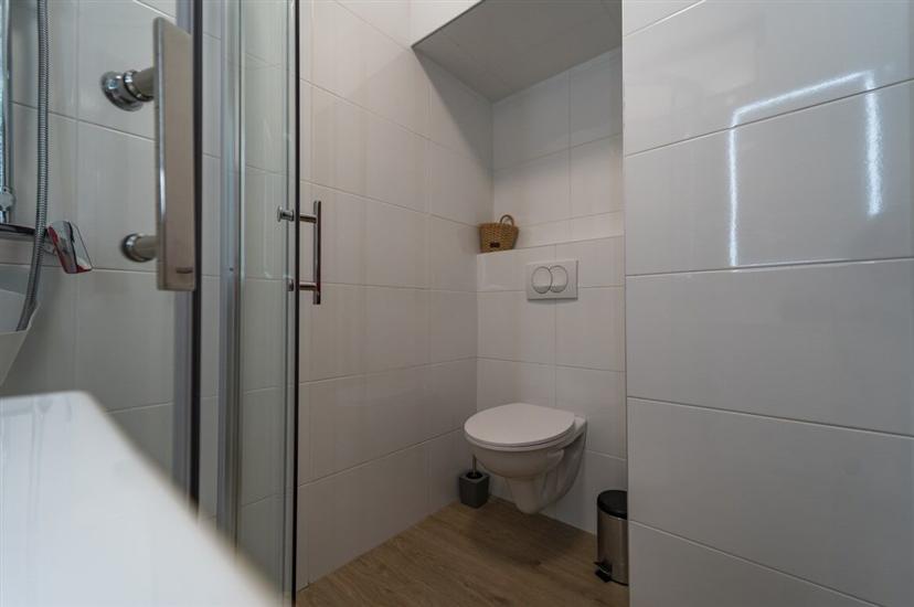 Apartment A2, for 6 persons