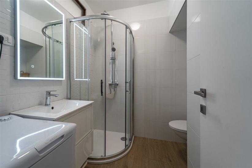 Apartment A2, for 6 persons