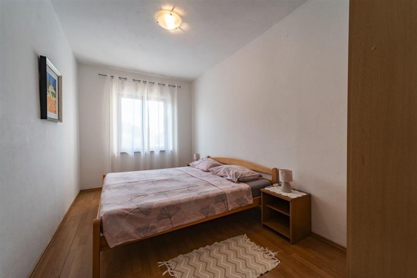 Apartment A3, for 6 persons