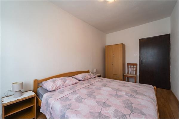 Apartment A3, for 6 persons