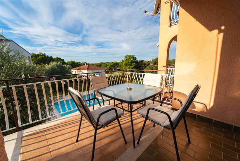 Apartment A3, for 6 persons