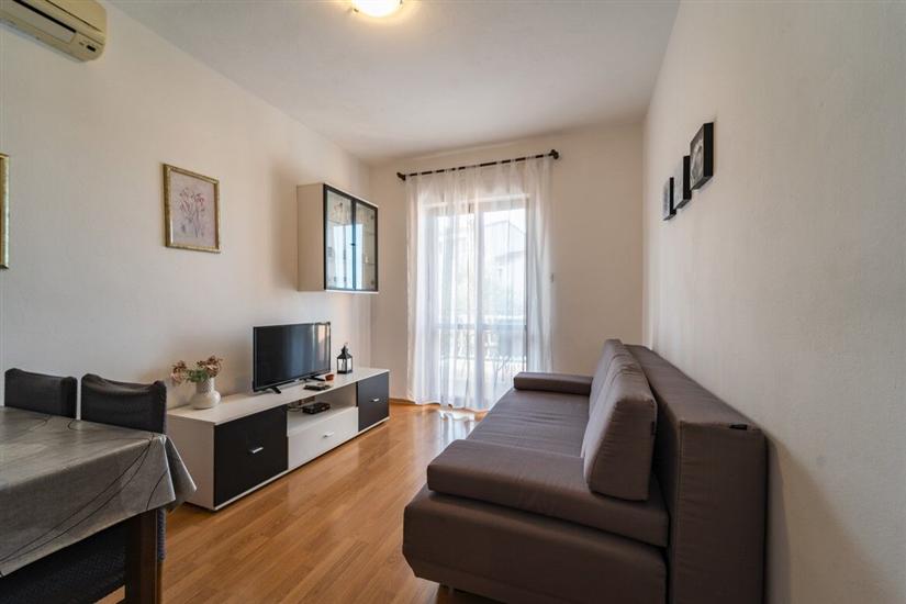 Apartment A3, for 6 persons